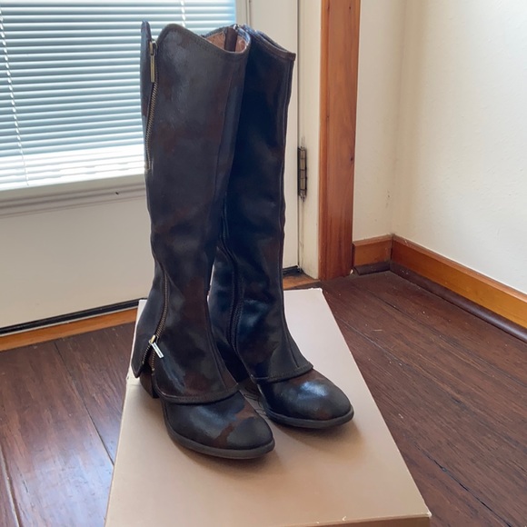 Donald J. Pliner Shoes - Riding boots